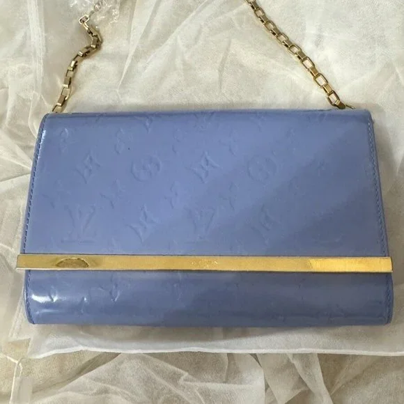 Louis Vuitton Rossmore Amante Light Lavender Patent Leather Clutch Gold Hardware - Picture 2 of 12